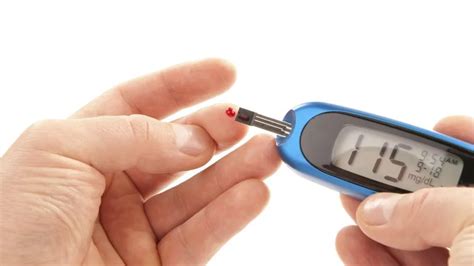 Metoda pentru măsurarea nivelului de zahăr din sânge cu ajutorul unui contor de glucoză din sânge